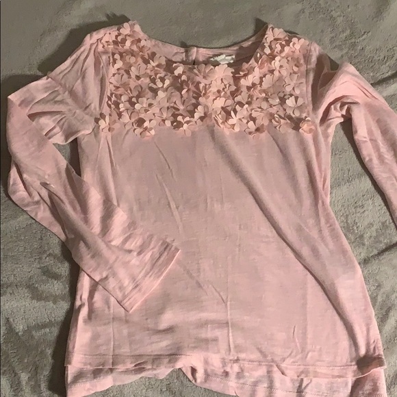 Pink flower shirt - Picture 1 of 3
